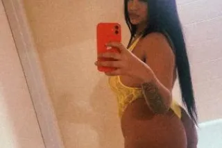 NEW IN TOWN 🩷HOT AND WET 💦100%... - Image 3